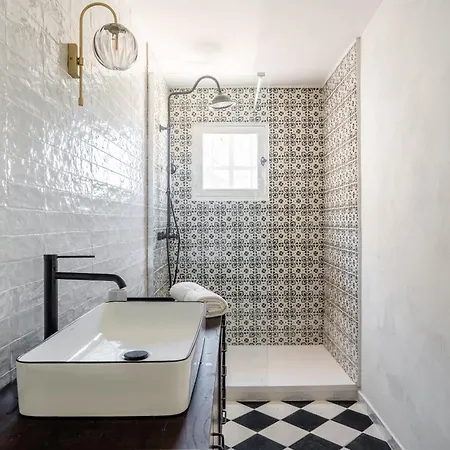 Maison Entre Port Et Calanques